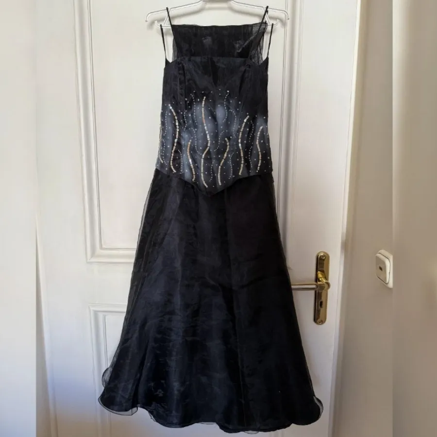 تاپ و دامن/بلوز دامن