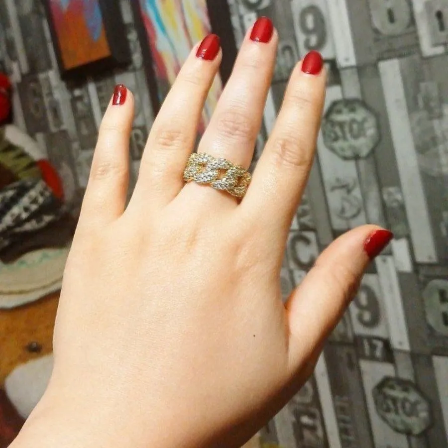 انگشتر نمادار
کارتیر