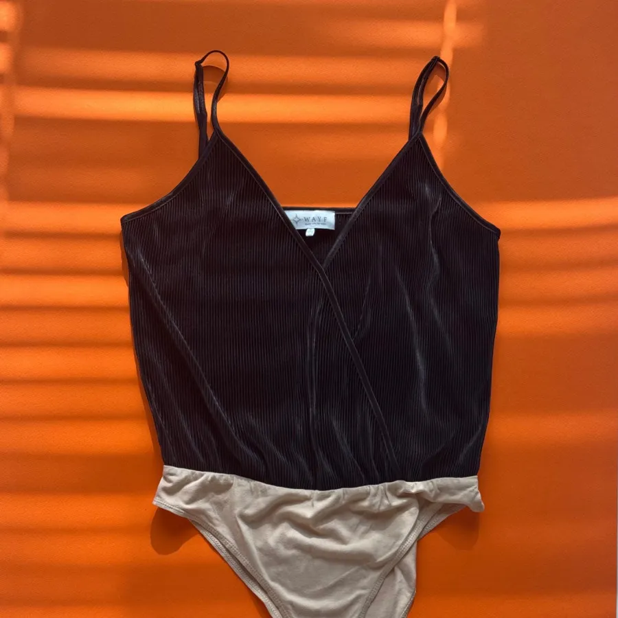 تاپ ساتن پلیسه مجلسی