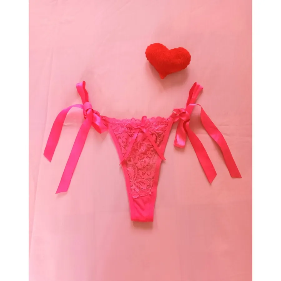 لباس زیر زنانه