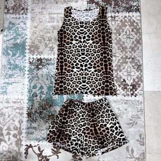 تاپ و شلوارک پلنگی