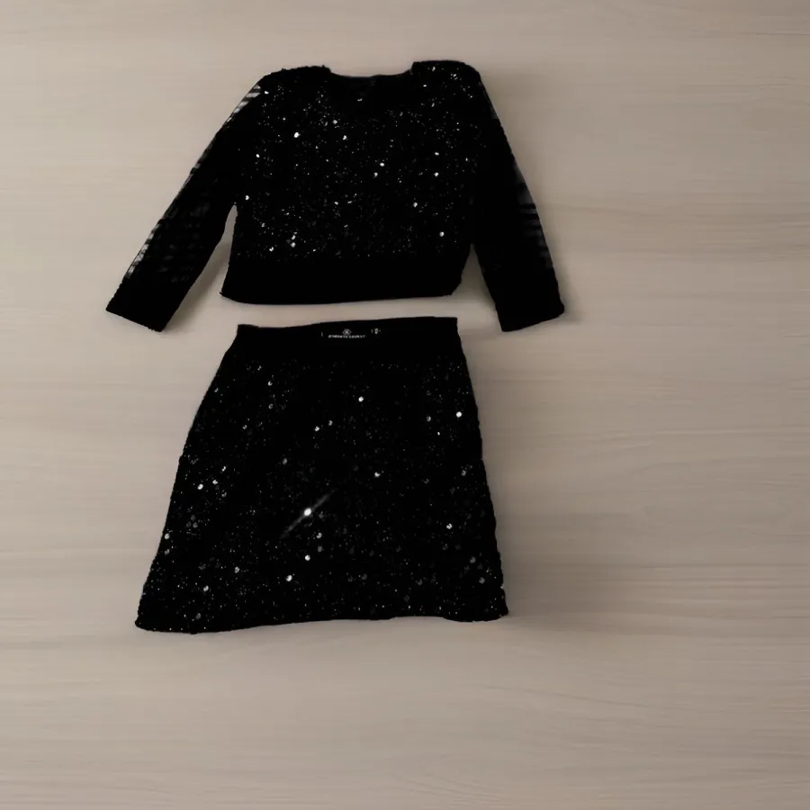 ست کراپ دامن مخمل پولکی