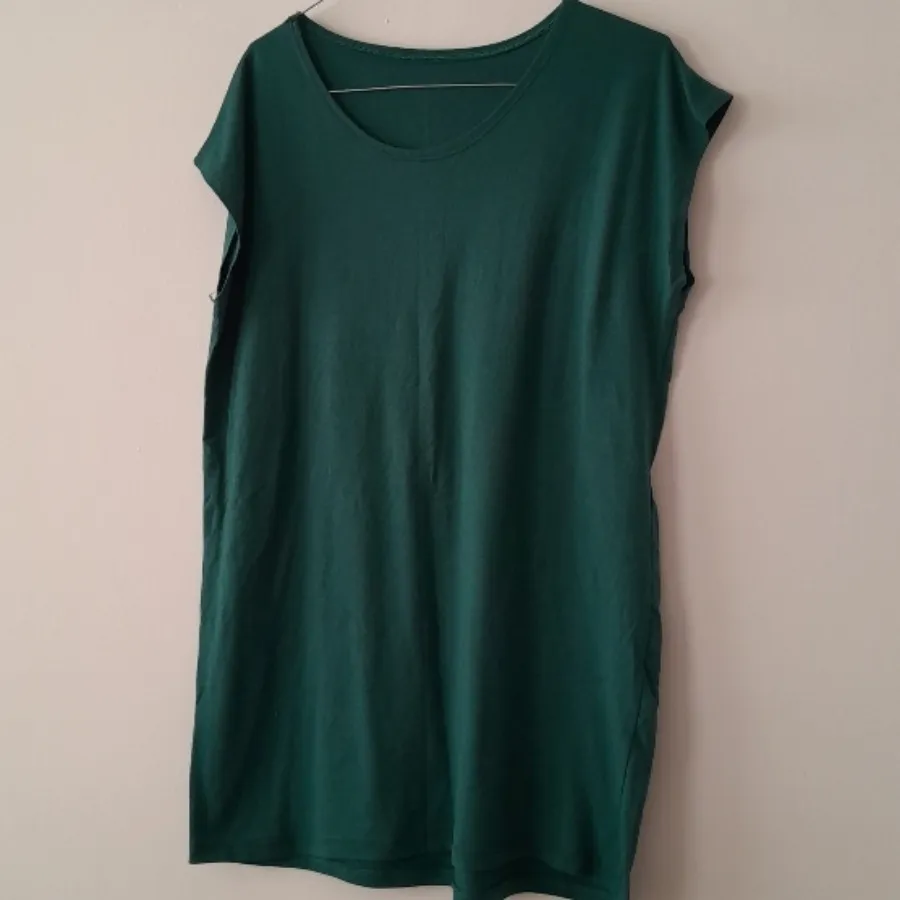 تاپ بلند یا زیر مانتویی