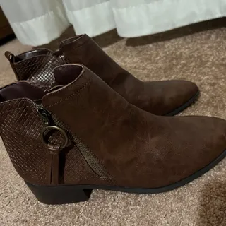 نیم بوت قهوه ای 41/5-42