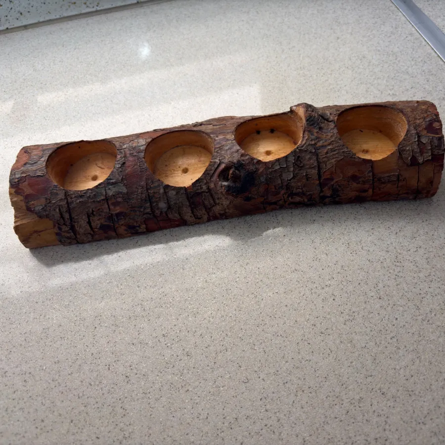 جا شمعی چوبی