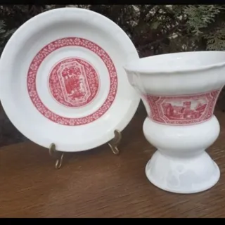 ست قهوه یا گلدان دیوارکوب