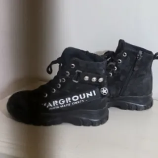 بوت بچه گانه