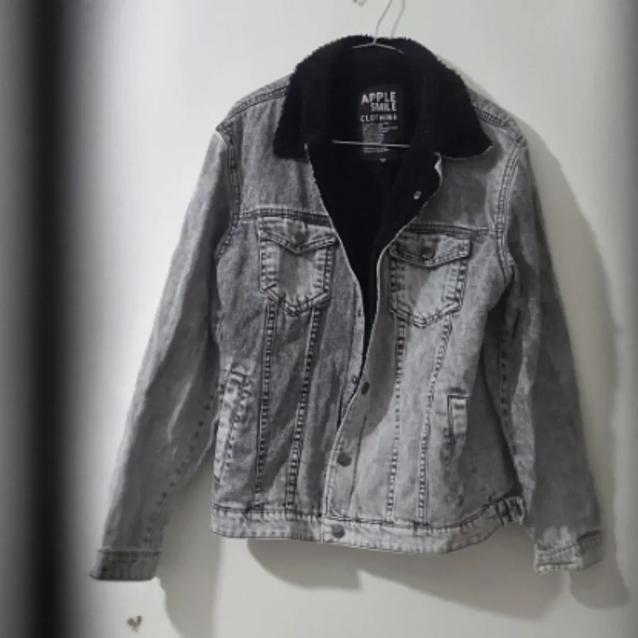 کت جین اسپرت