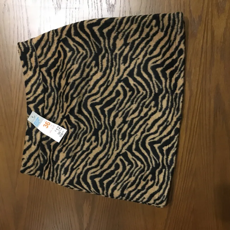 دامن پشمی پریمارک