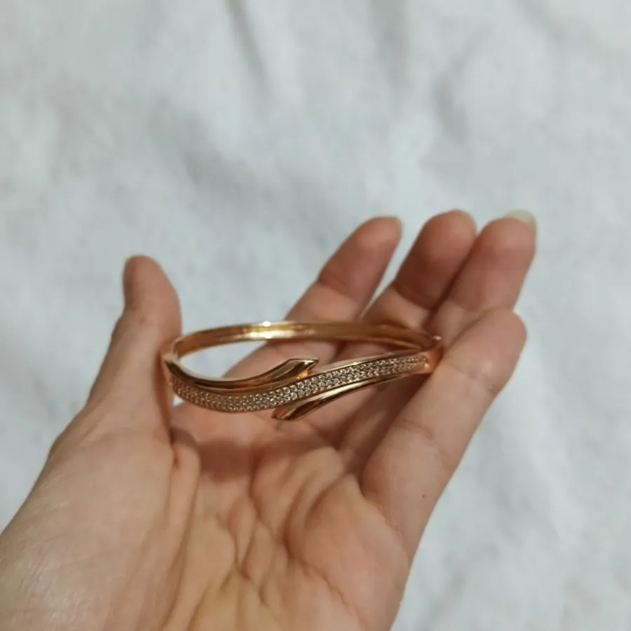 دستبند طرح النگو