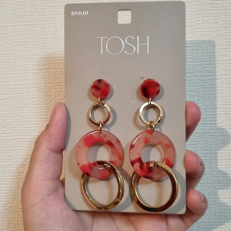 گوشواره برند Tosh