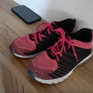 کفش کتونی ادیداس