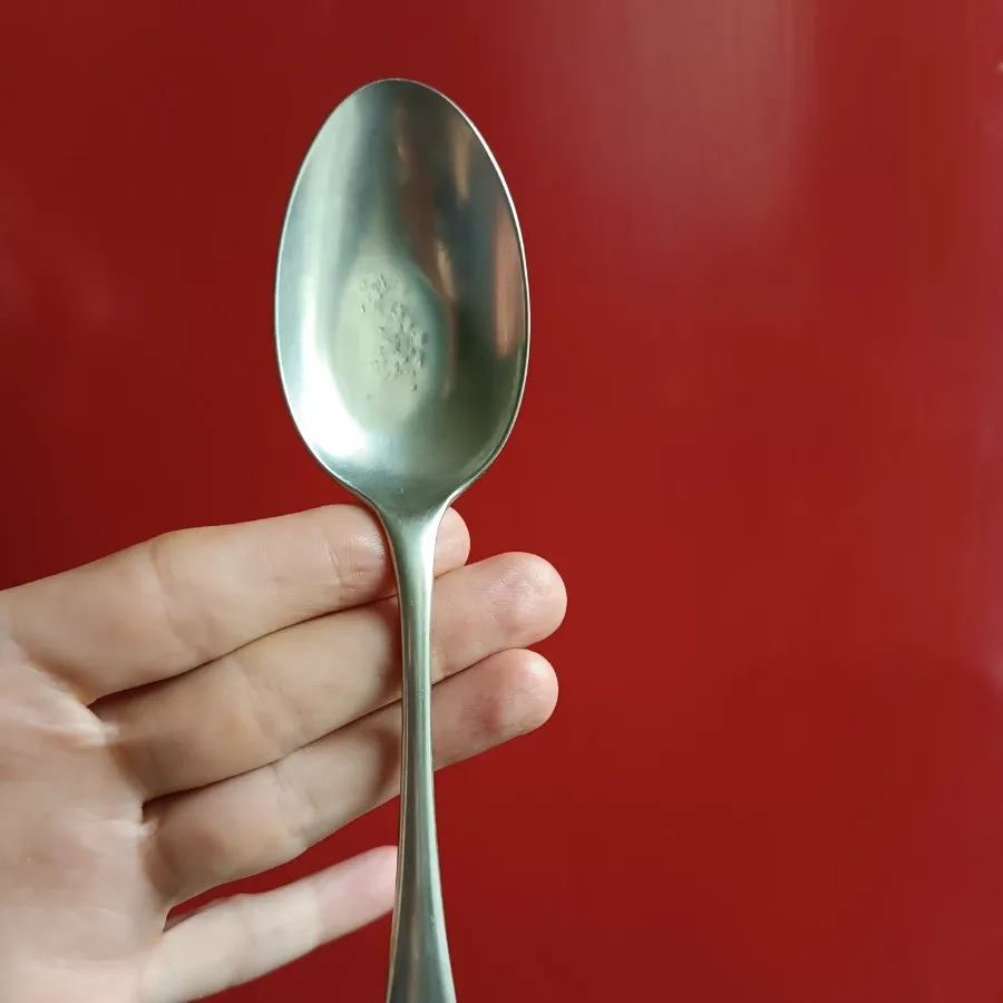 قاشق نقره قدیمی