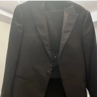 کت و شلوار قهوه ای تیره