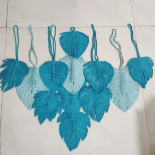 دیوارکوب برگ‌