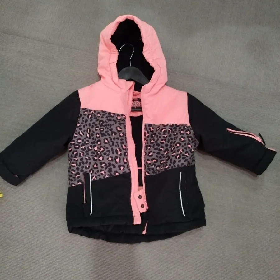 کاپشن و شلوار