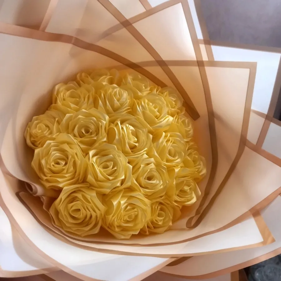 دسته گل 19 شاخه روبانی