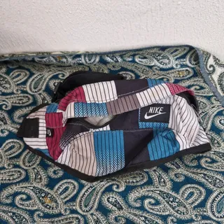 کیف کمری نایک