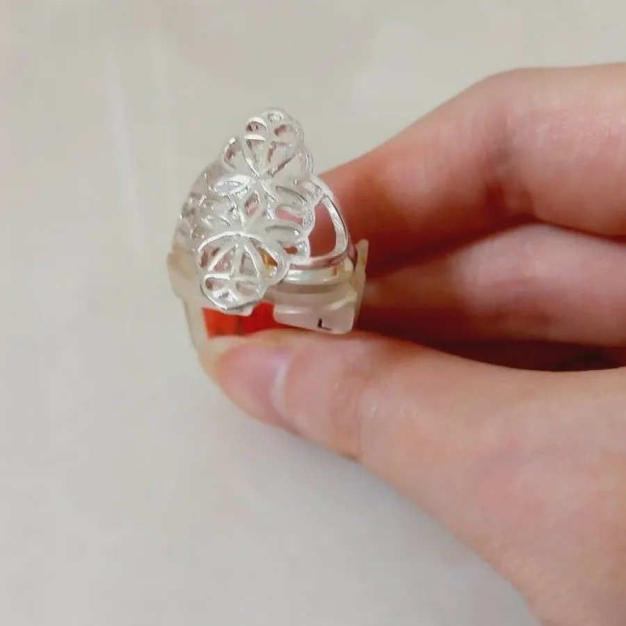 انگشتر جذاب و زیبا