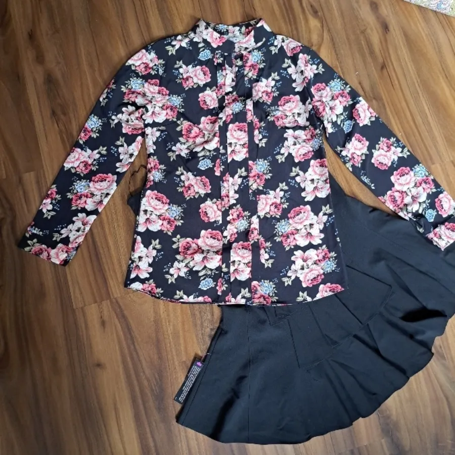 شومیز گل دار