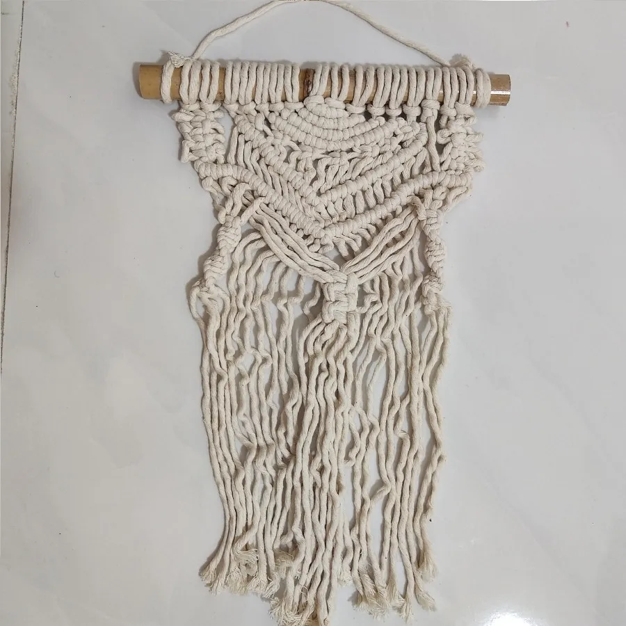 دیوارکوب مکرومه