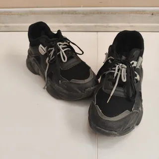 کفش اسپورت زنانه