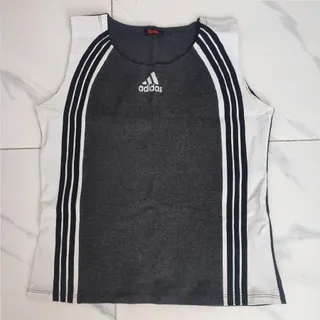 تاپ ورزشی اسپرت