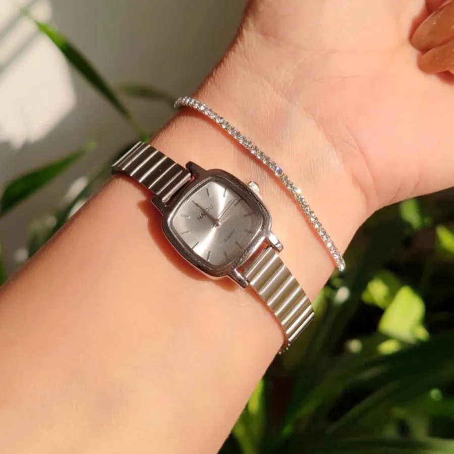 ساعت مچی زنانه نایدو