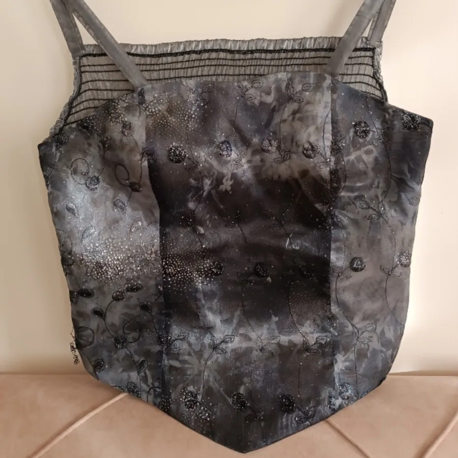 تاپ و دامن ابریشم مصنوعی