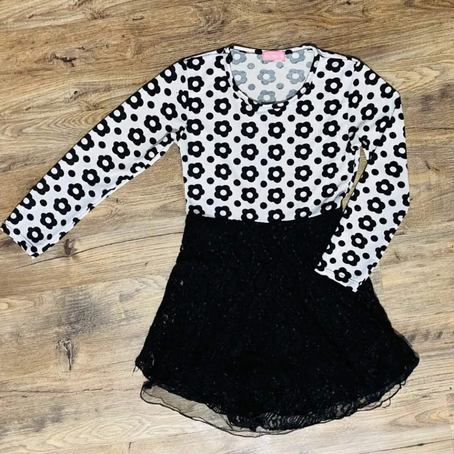 پیراهن دخترونه