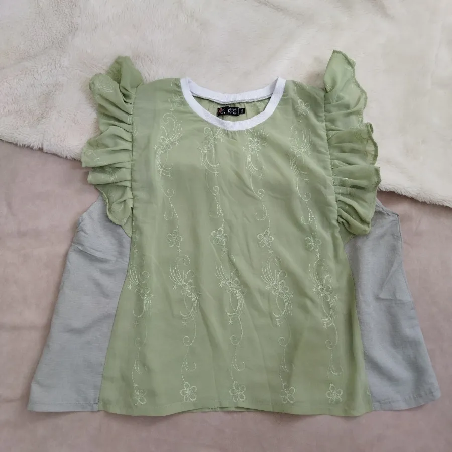 تاپ مجلسی زنانه