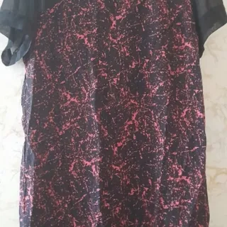 پیراهن  طرحدار  اسپورت