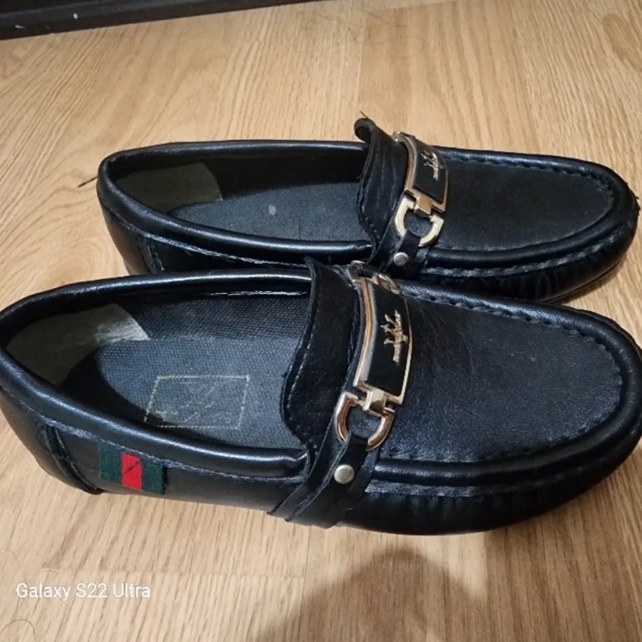 کفش کالج بچگانه