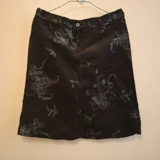 دامن مخمل کبریتی ریز بافت