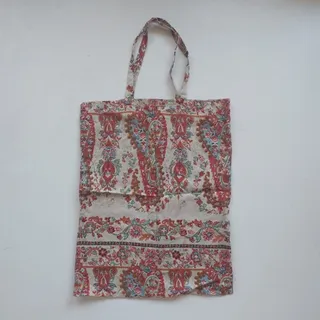 کیف پارچه ای