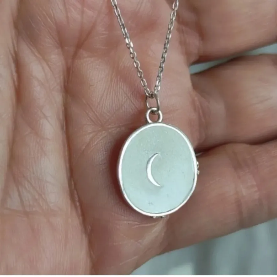 گردنبند نقره ماه