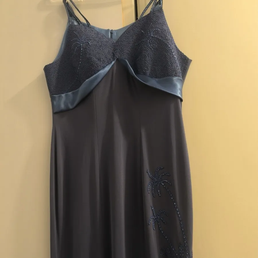 لباس مجلسی بنددار