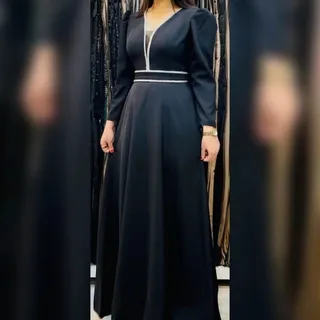 لباس شب پوشیده