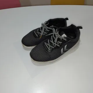 کفش اسپرت Hummel