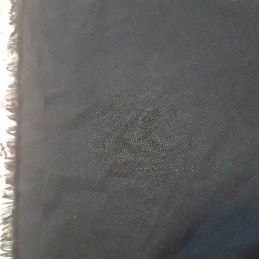 شال نخی مشکی