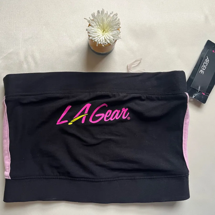 نیمتنه ورزشی