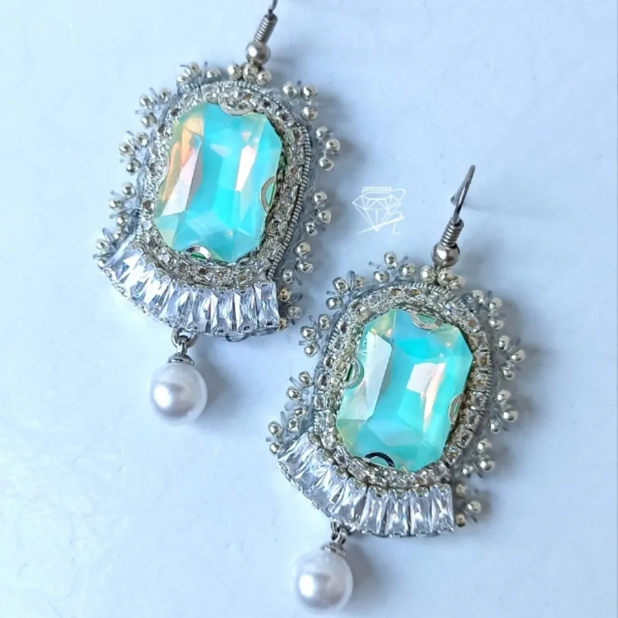 گوشواره جواهر دوزی سبز