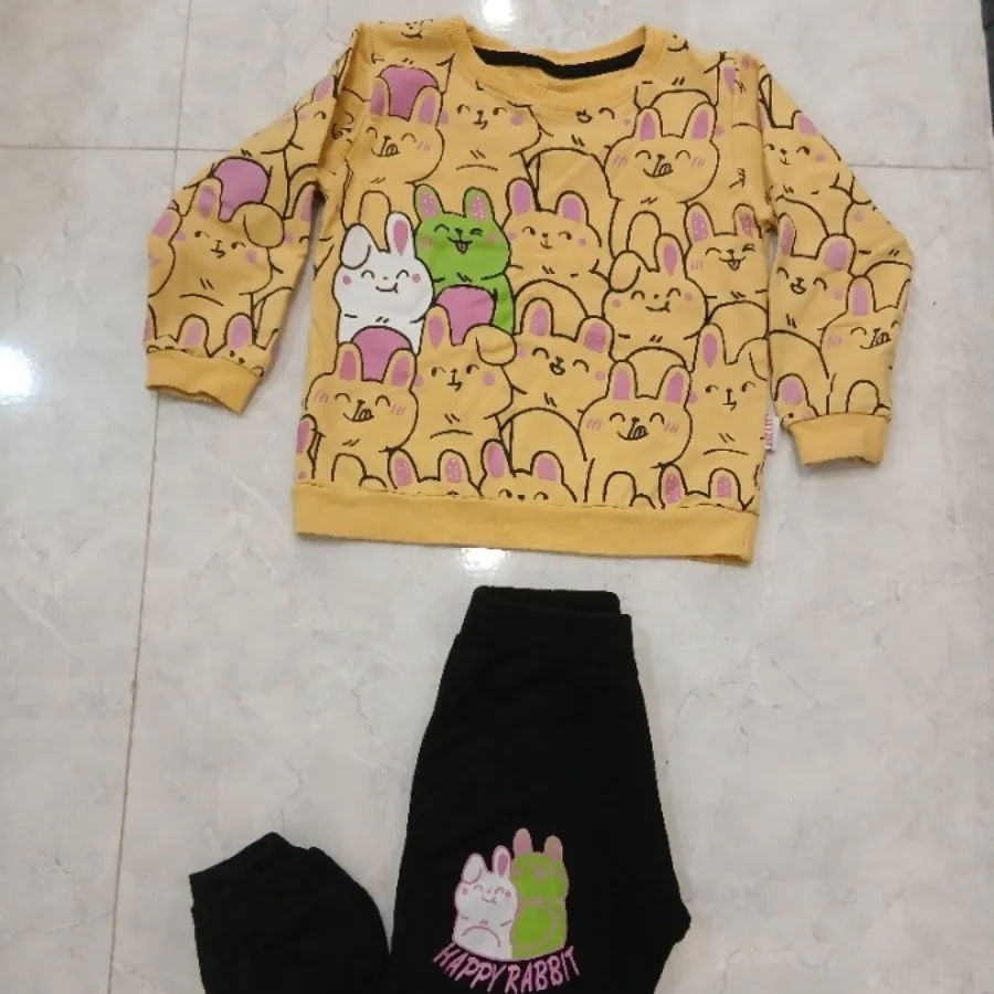 بلوزشلوار بچگانه