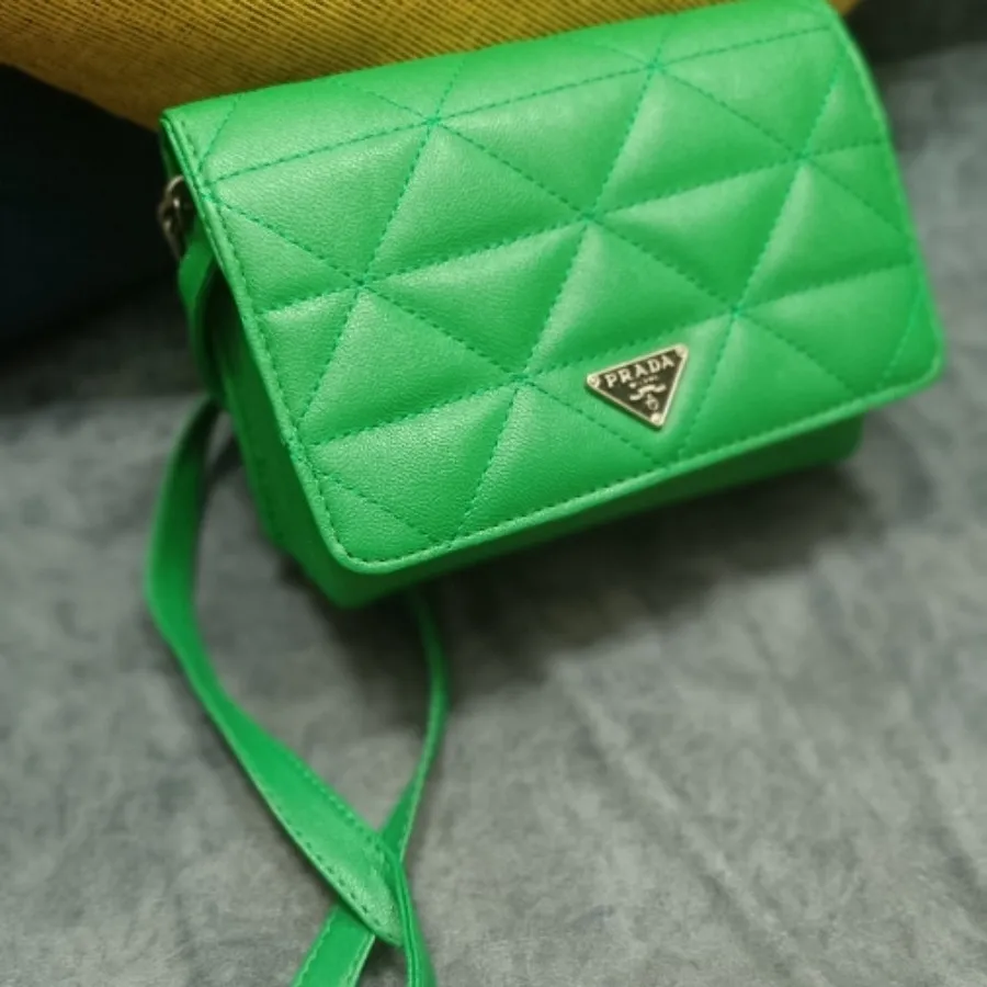 کیف پاسپورتی زنانه