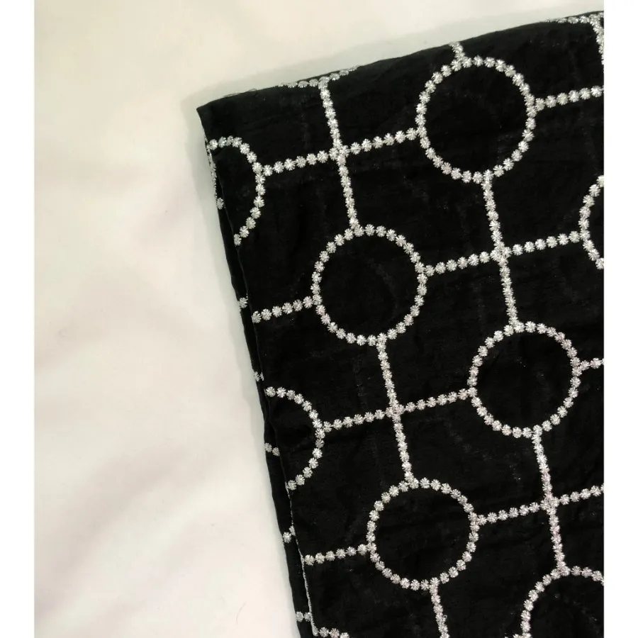 پارچه لینن سوزندوزی