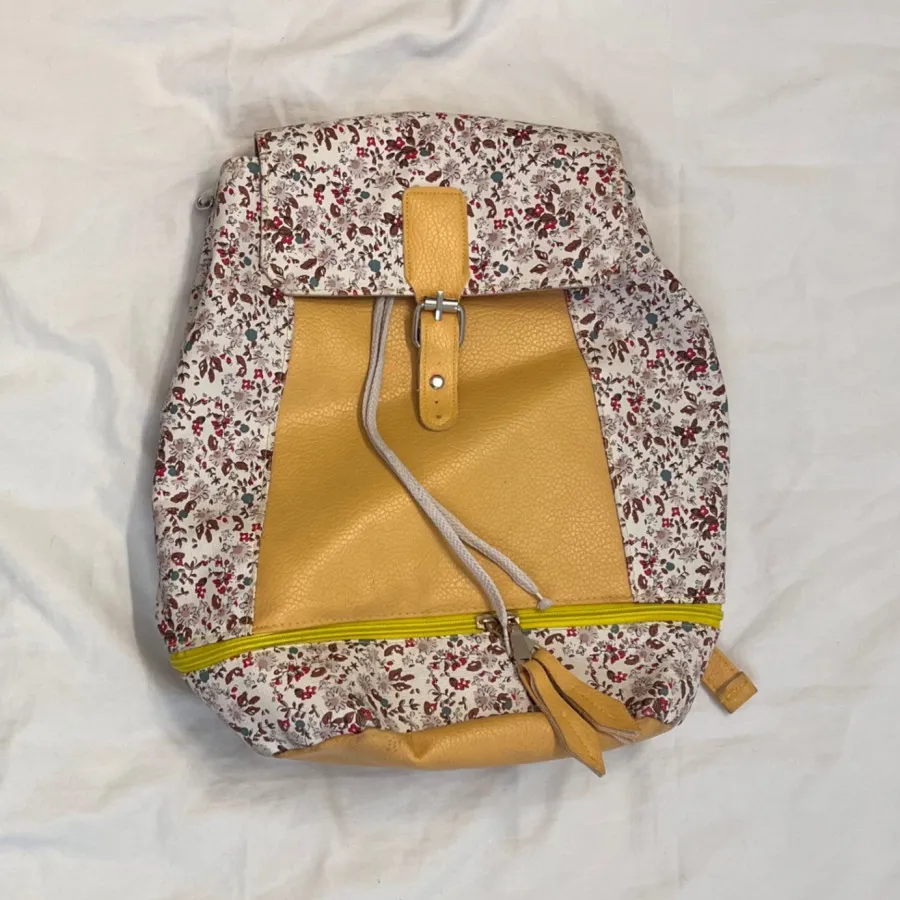 کوله پشتی گل گلی