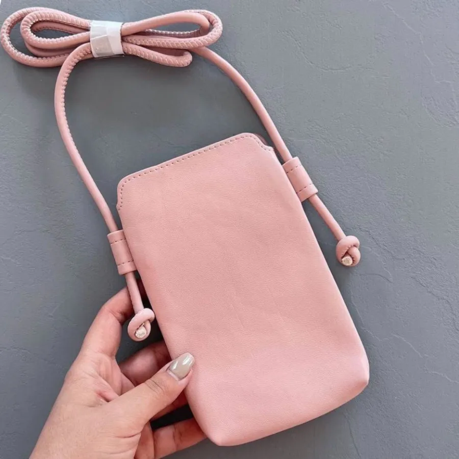 کیف گوشی چرم