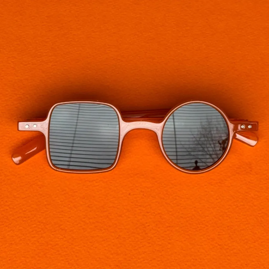 عینک آفتابی نارنجی