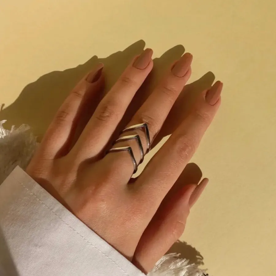 انگشتر سه لاین