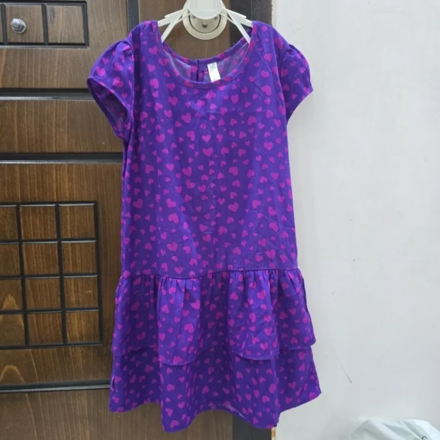 پیراهن دخترانه